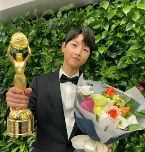 全網(wǎng)吃瓜爆料最新消息,最新吃瓜爆料，揭秘娛樂圈驚天秘密！